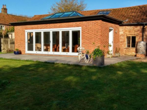 Hoot Cottage - our romantic Norfolk hideaway